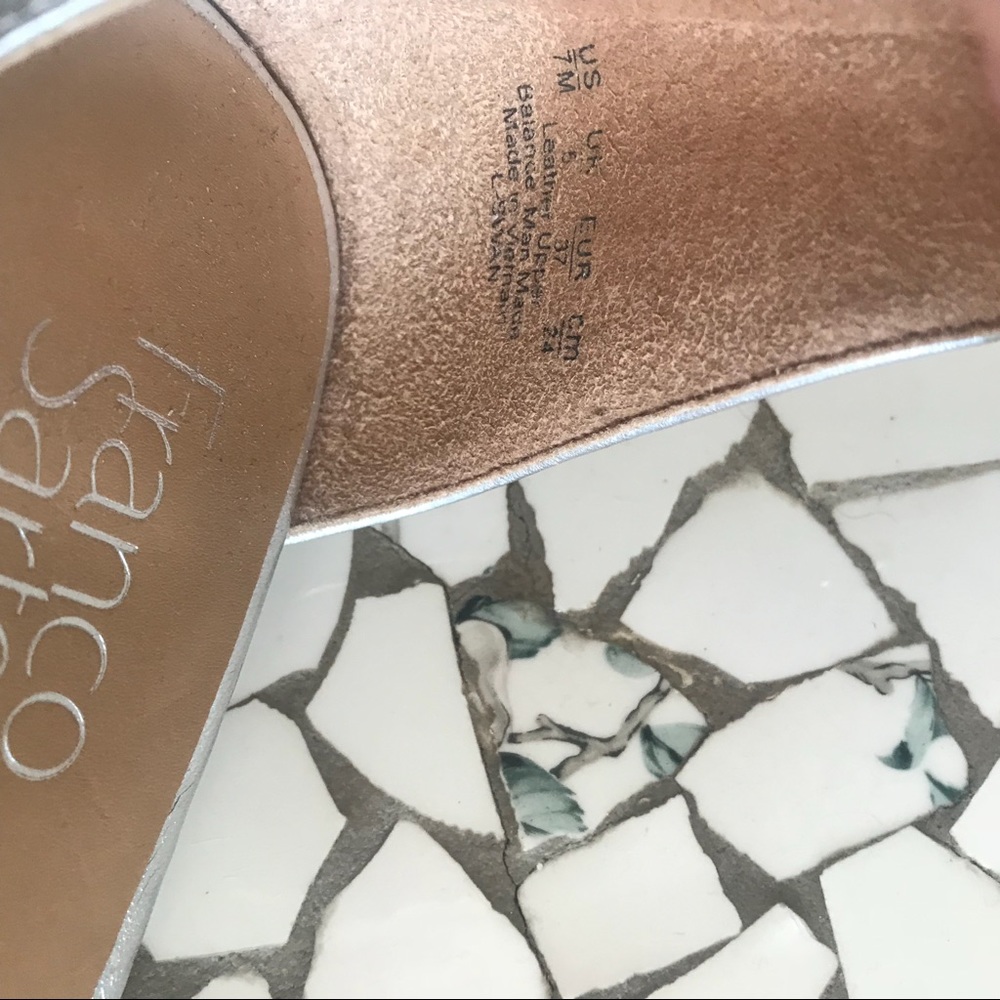 Sandals - Picture 7 of 7